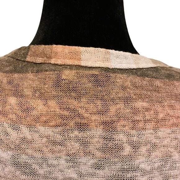 Andree by Unit Lightweight Striped Top - Picture 8 of 13